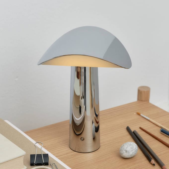 GEJST LED tafellamp Lium, chroom, 2.700 K, USB
