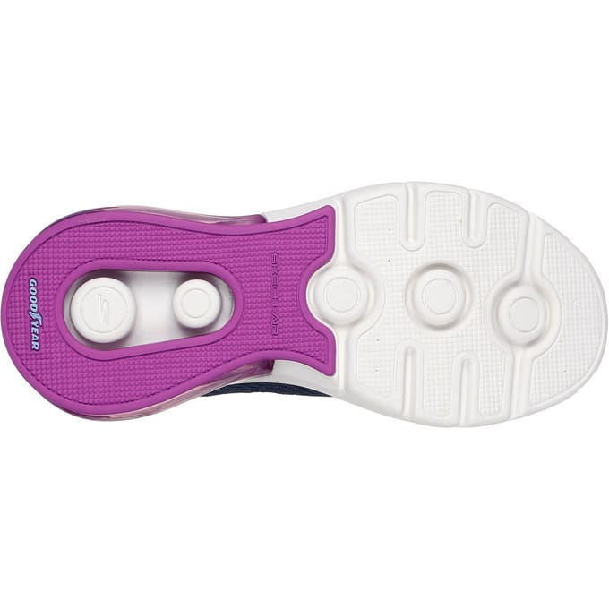 Go Walk Air 3.0 Trainers