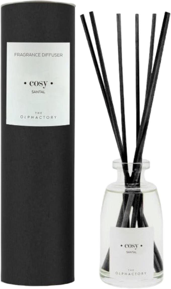 The Olphactory Luxe Geurstokjes | Reed Diffuser #cosy - kardemom komijn sandelhout vanille amber