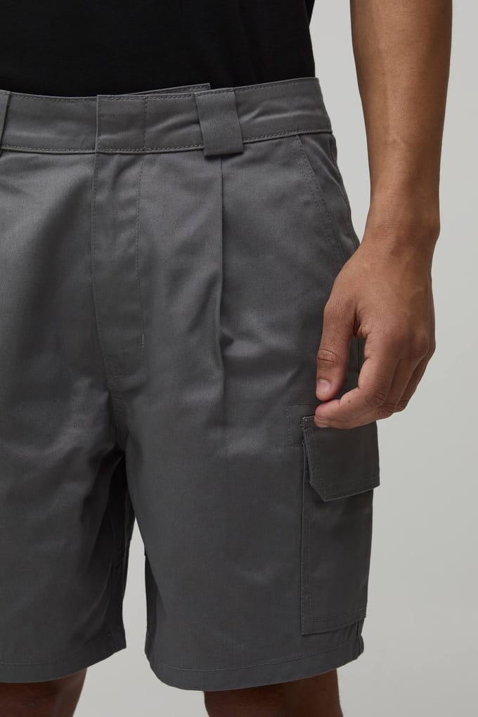 Relaxed Fit Plooifront Work 365 Cargo Shorts | Charcoal | Size 28