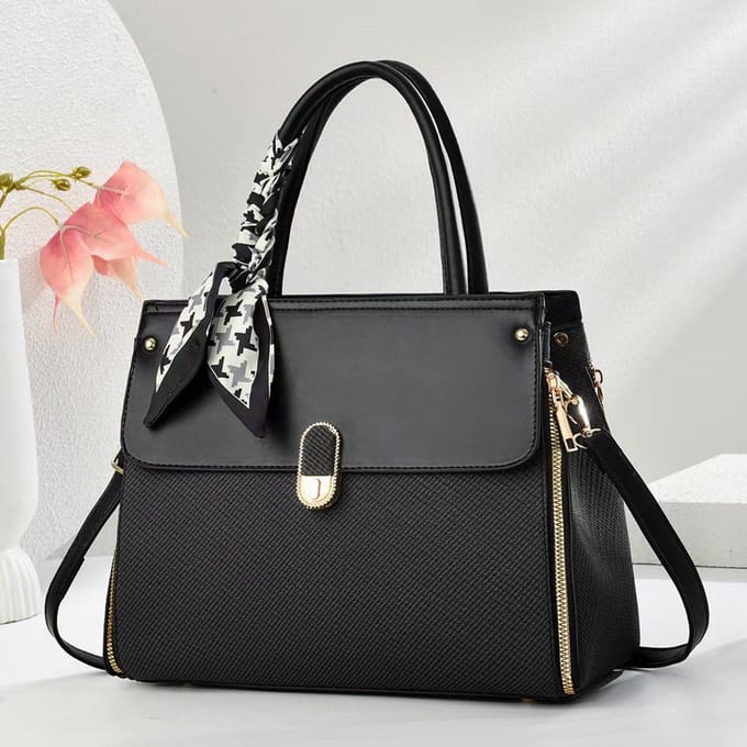 Nieuwe Macaron Handtas met Hoge Uitstraling Patchwork Embossed Schoudertas Passend bij de Grote Capaciteit Crossbody Tas Trend . gray