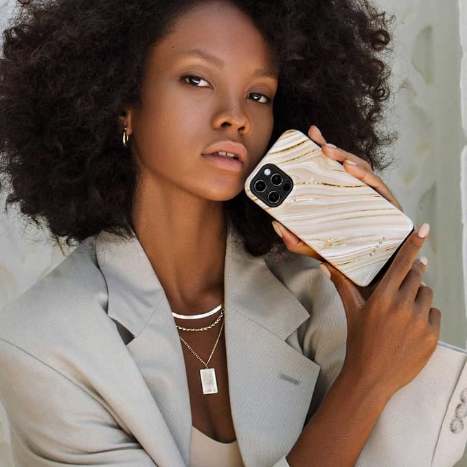Burga Tough Backcover geschikt voor Apple iPhone 15 Pro Max - Full Glam