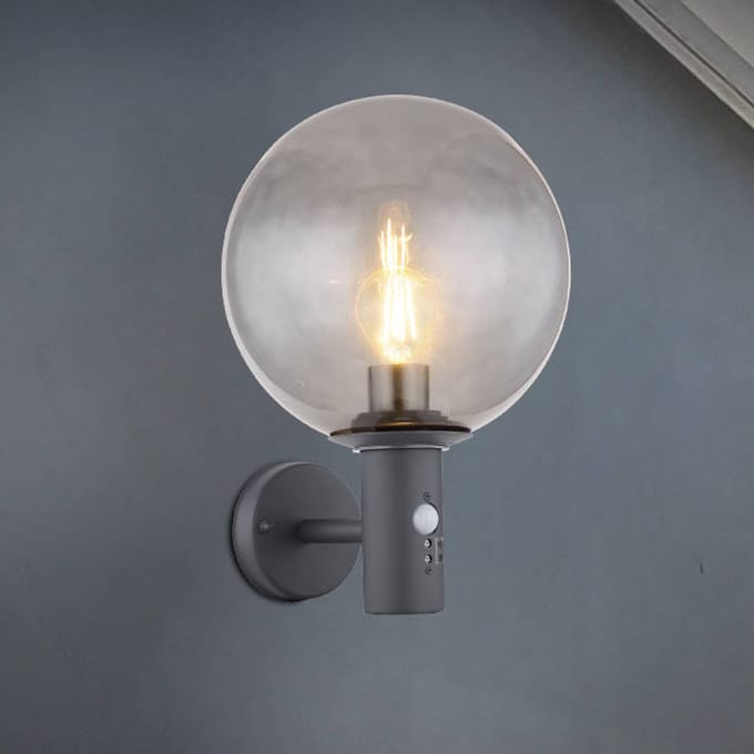 Globo Buitenwandlamp Hedwig, antraciet/rookkleurig, sensor, IP44, E27