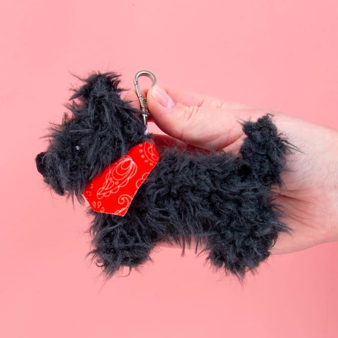 Bitten Knuffel Sleutelhanger - Hond