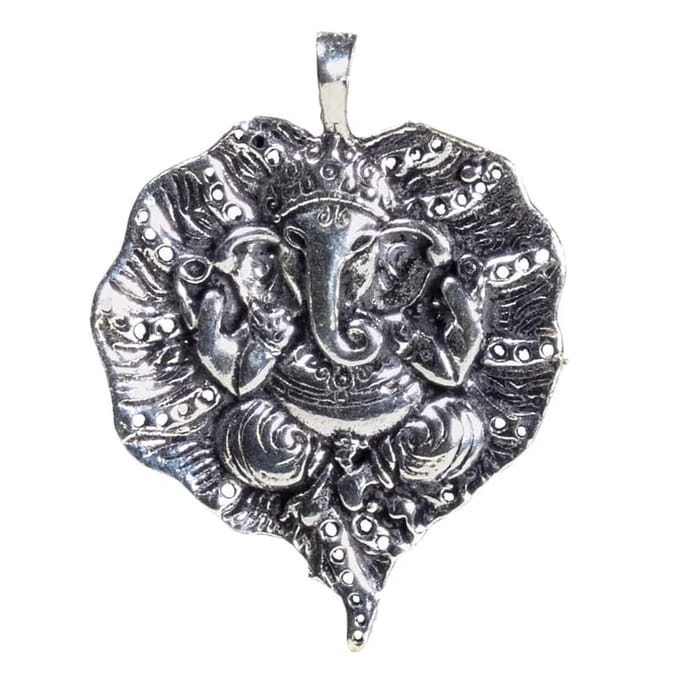 Hanger Ganesha blad zilverkleur- 4cm