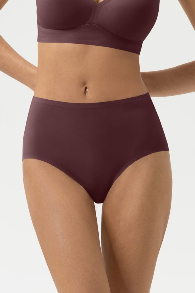 Tailleslip Serie Simply Better Invisibles Hot Maroon