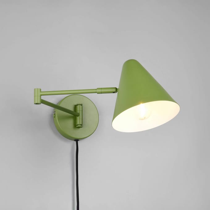 Trio Lighting wandlamp Cosima, groen, uitsteek 54 cm, metaal