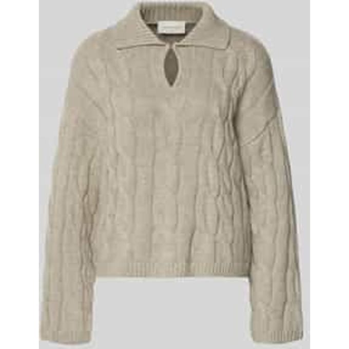 Gebreide pullover met kabelpatroon Model 'Pavana Peony'