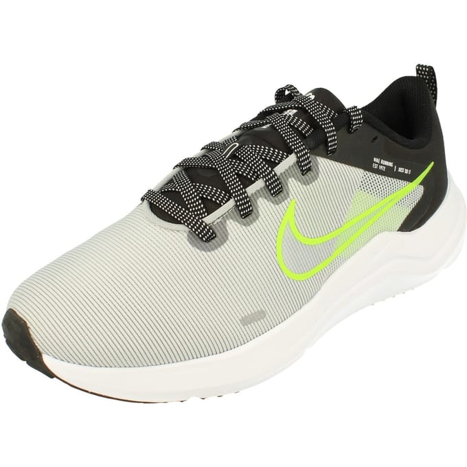 Nike Downshifter 12 - Maat 45.5 - Heren Hardloopschoenen - Grijs/Groen/Zwart