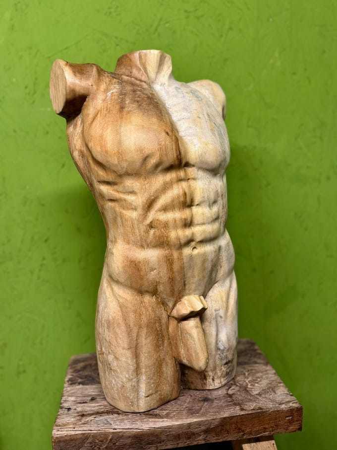 Houten Body sculptuur, handgemaakt