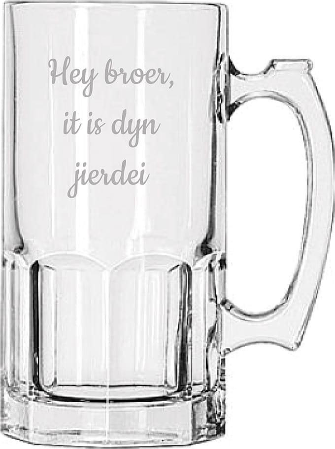 Bierpul gegraveerd - 1ltr - Hey broer it is dyn jierdei