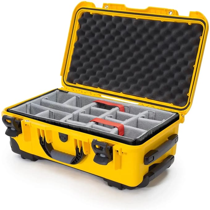 Cameratas Nanuk 935
