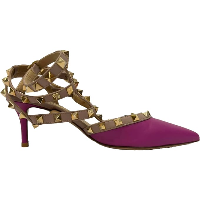 Valentino Rockstud Sandalen in Roze en Beige Leer