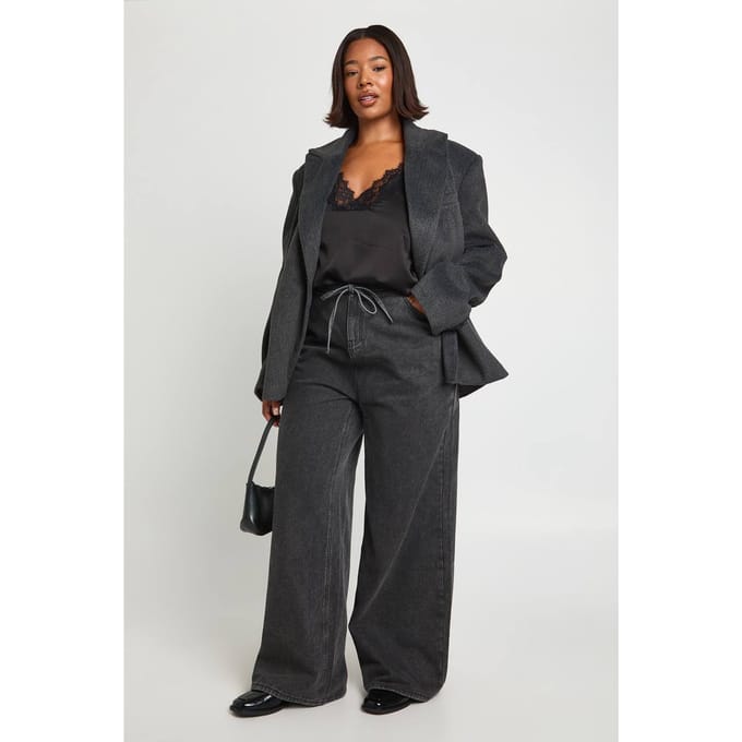 boohoo Dames Plus Tie Waist Channel Insert Wide Leg Jeans | Washed Black | Maat: 16