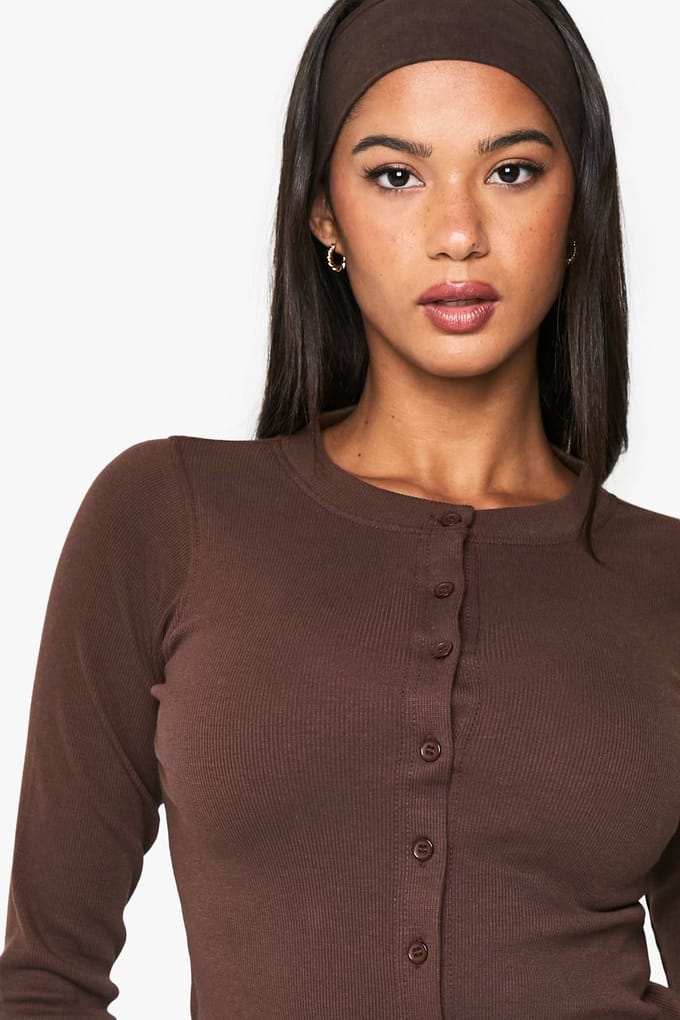 boohoo Dames Geribbelde knop door lange mouw trainingspak | Chocoladebruin | Maat: Medium
