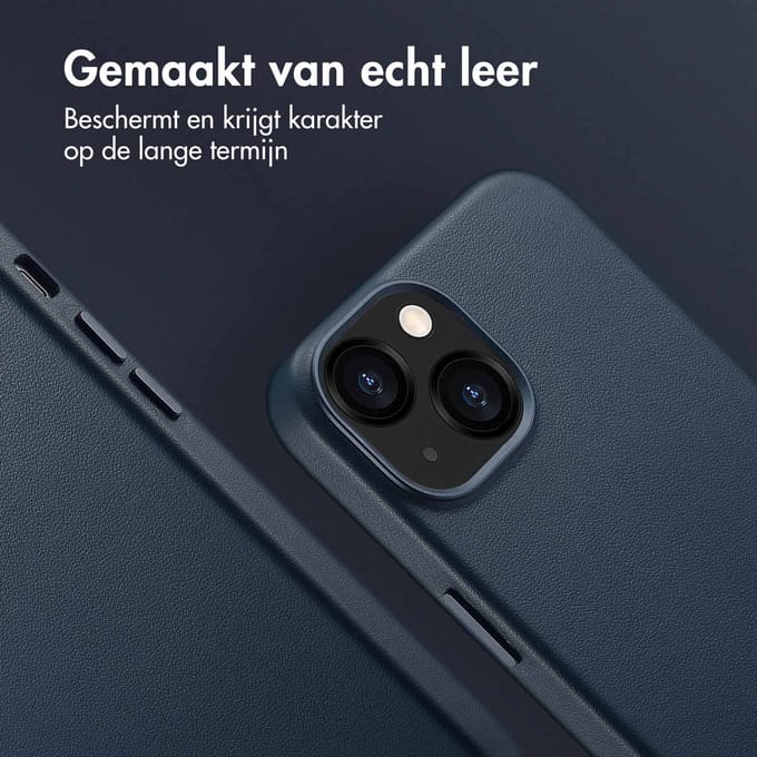 Accezz Hoesje - Geschikt voor iPhone 13 - geschikt voor MagSafe Leather Backcover - Nightfall Blue