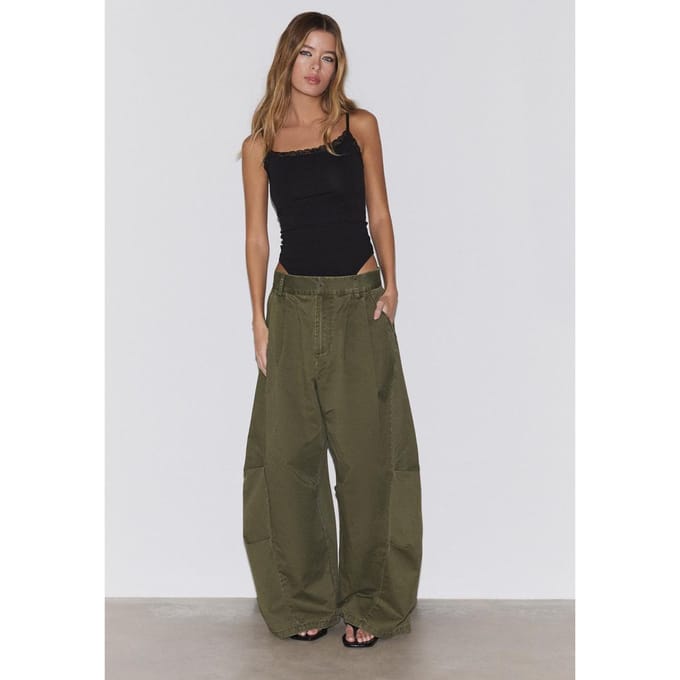 Stradivarius Body met kanten bandjes  Zwart S