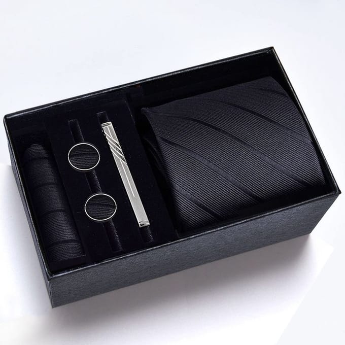 Zijde Stropdas Set Heren - Stropdas met Pochet, Manchetknopen en Dasspeld - 100% Zijde Tie Set - Zwarte Stroken - Luxe Geschenkdoos