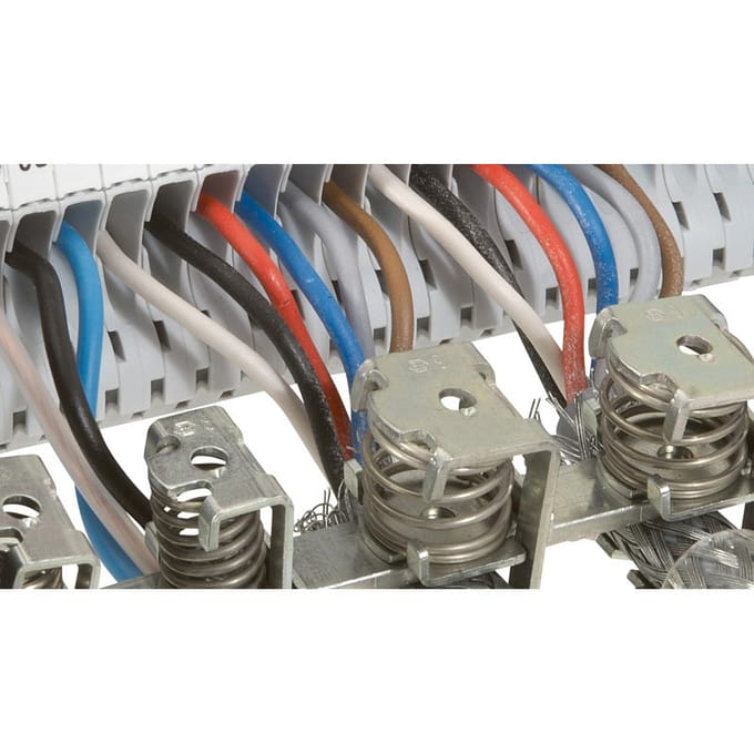 Legrand Viking3 Afdekstrip 10x3mm Lengte 1m - 037534 [10 stuks]