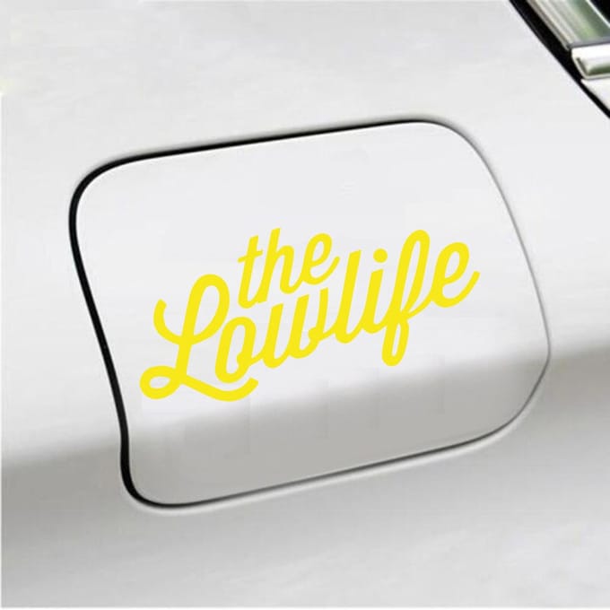 Bumpersticker - The Lowlife - 6,7 X 14,8 - Geel