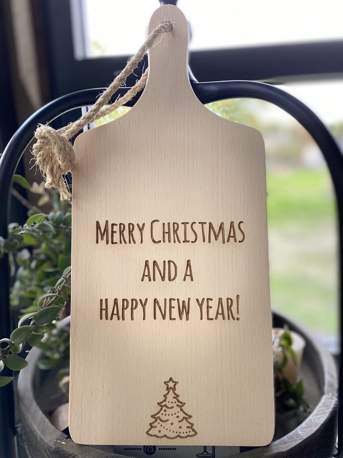 Creaties van Hier - serveerplankje -merry christmas - 35 cm - hout
