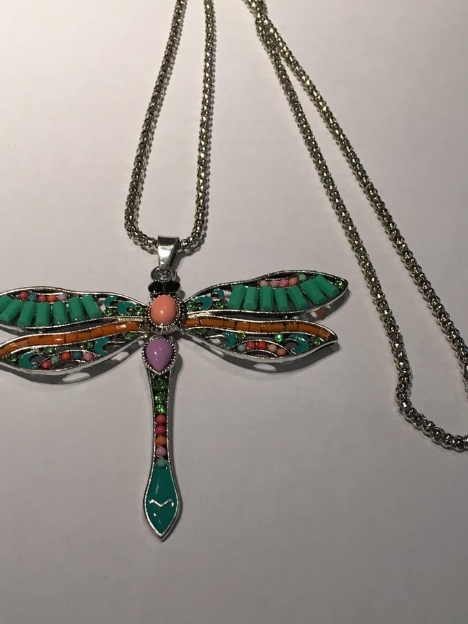 Petra's Sieradenwereld - Libelle ketting lang