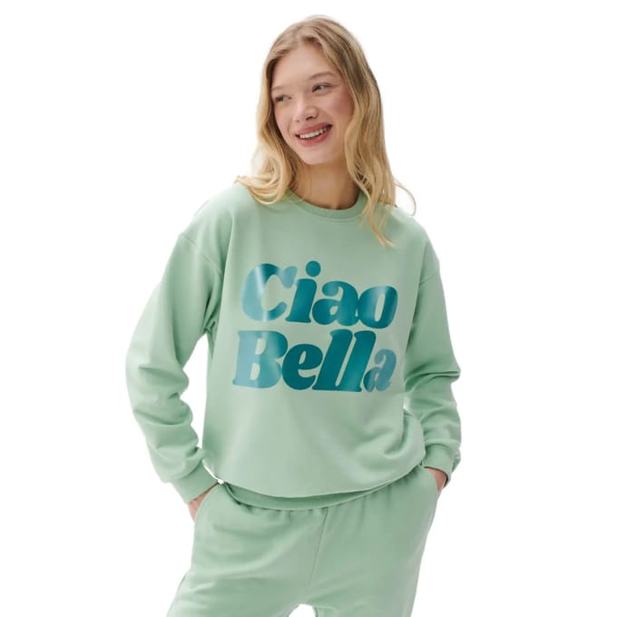 Dames sweatshirt She is Sunday Ciao Bella