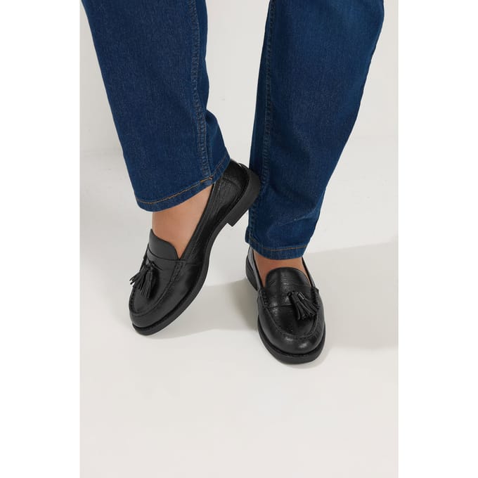Yours Zwarte Loafers Met Kwastjes In Brede Epasvormsize 42E