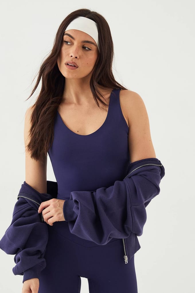 Dames DSGN Studio Ultra Sculpt Longline Plunge Sport BH | Blackberry | Maat: 3XL