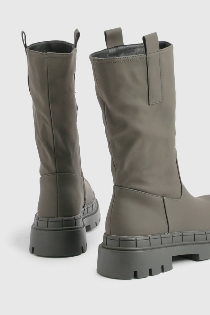 boohoo Dames Rubberen kuithoge logge laarzen | Olive | Maat: 3