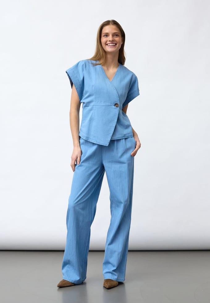 SISTERS POINT Evela-ve3 - Dames Top - L. Blue denim - Maat S