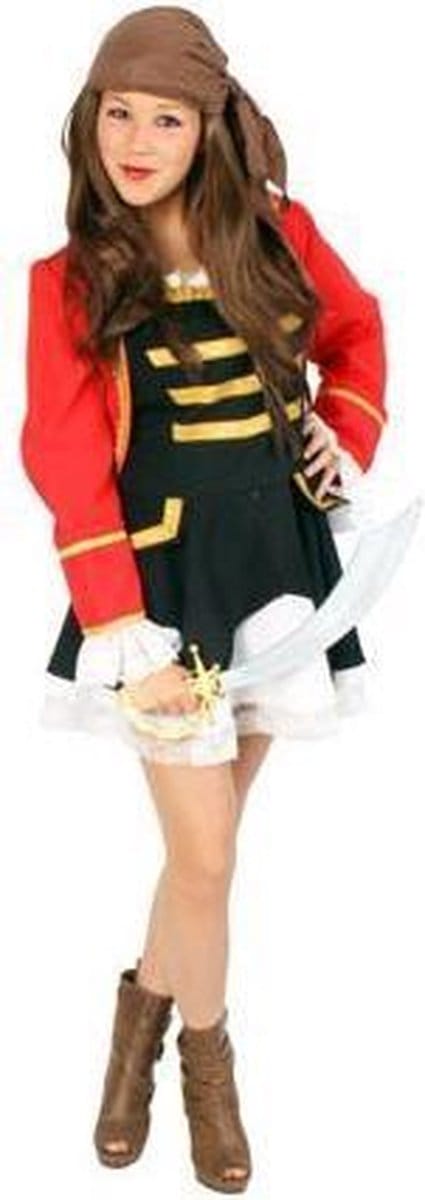 Queen of pirates dame Maat 34