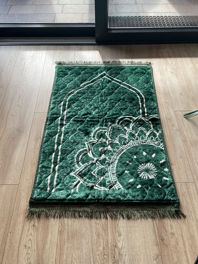 Gebedskleed - Extra dik - 80×120 cm - Superzacht fluweel – Antislip rubber – Premium afwerking - Groen