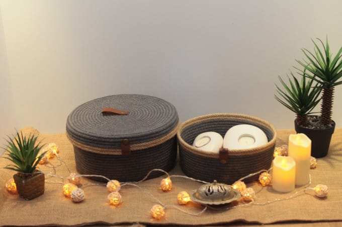 OZ Home - 2-delige Mandenset met Deksel - Donkerblauw/Beige - Duurzaam & Functioneel - Voor Compacte Opslag en Decoratie