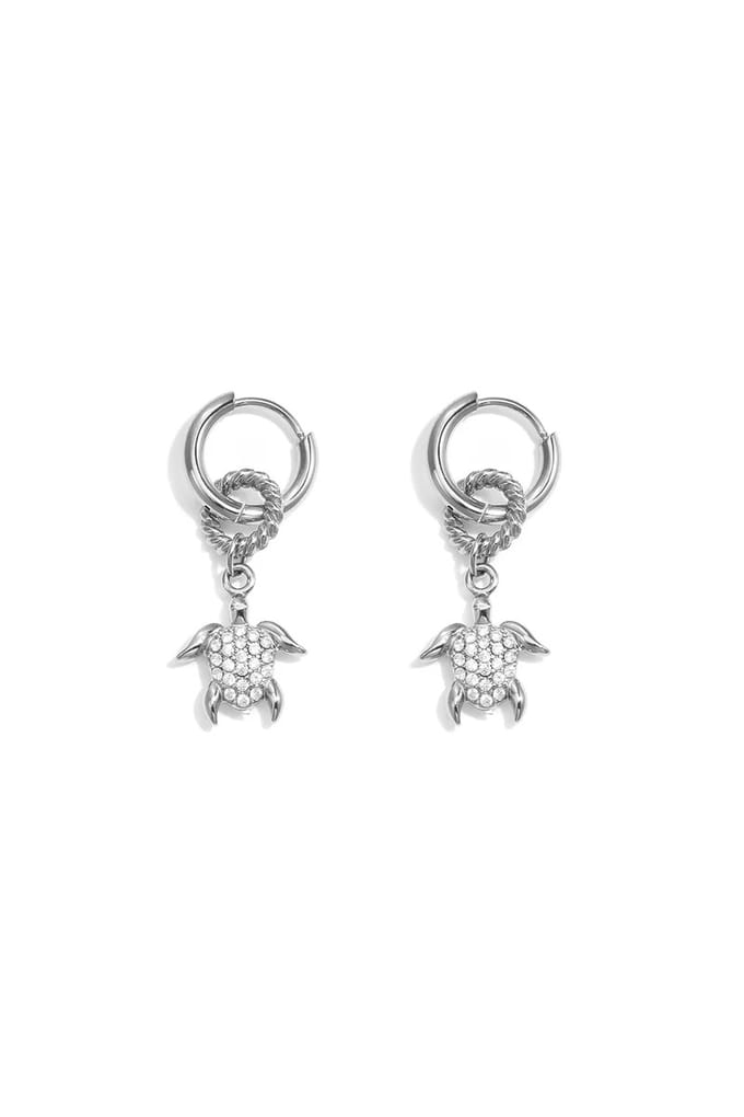 Turtle oorbellen zilver
