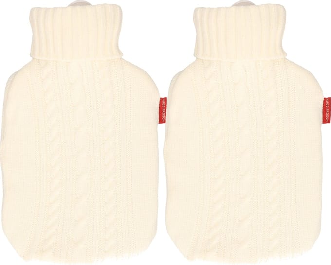 2x Gebreide kruiken gebroken wit 1,8 liter met kabelpatroon - warmwaterkruik