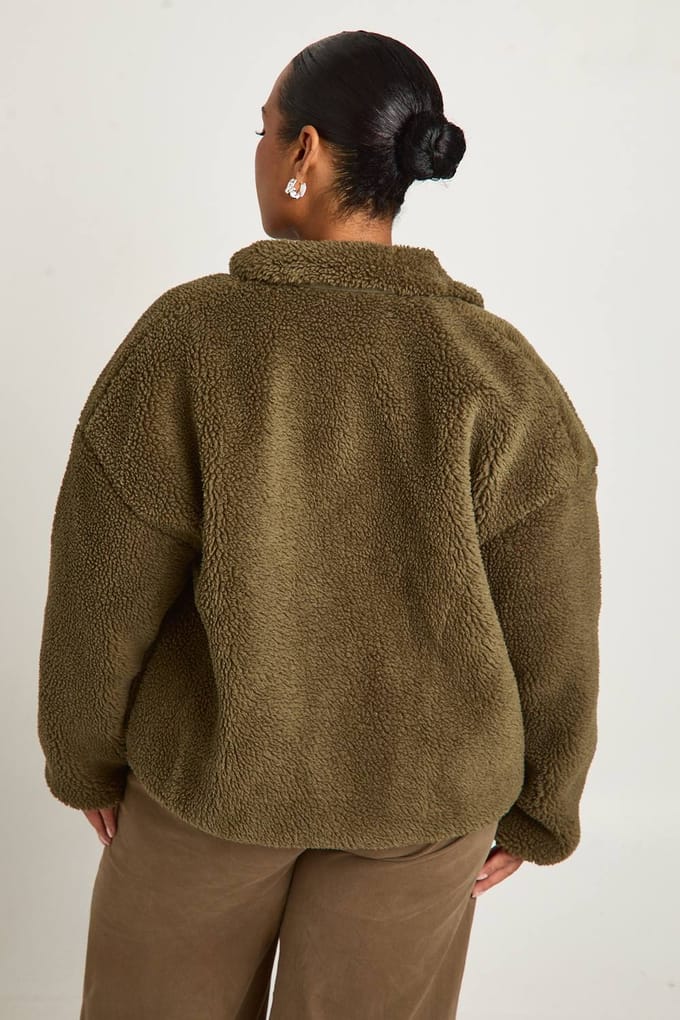 boohoo Dames Plus Teddy Bontjas | Khaki | Maat: 18