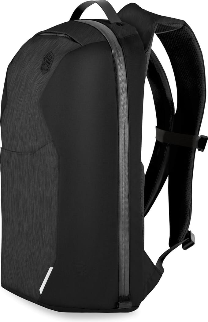 STM Myth Pack Laptoptas - Geschikt voor 16" Laptop - 18L - Zwart