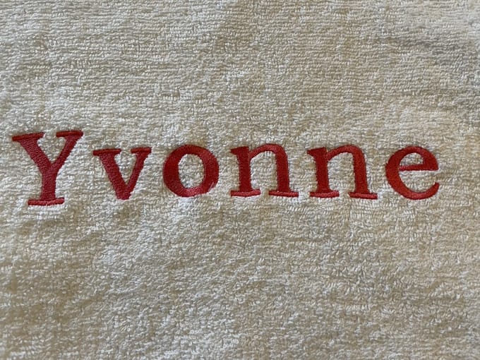 Douche Verzorgingspakket 4 (Handdoek, zeep en shampoo) van OmAnne