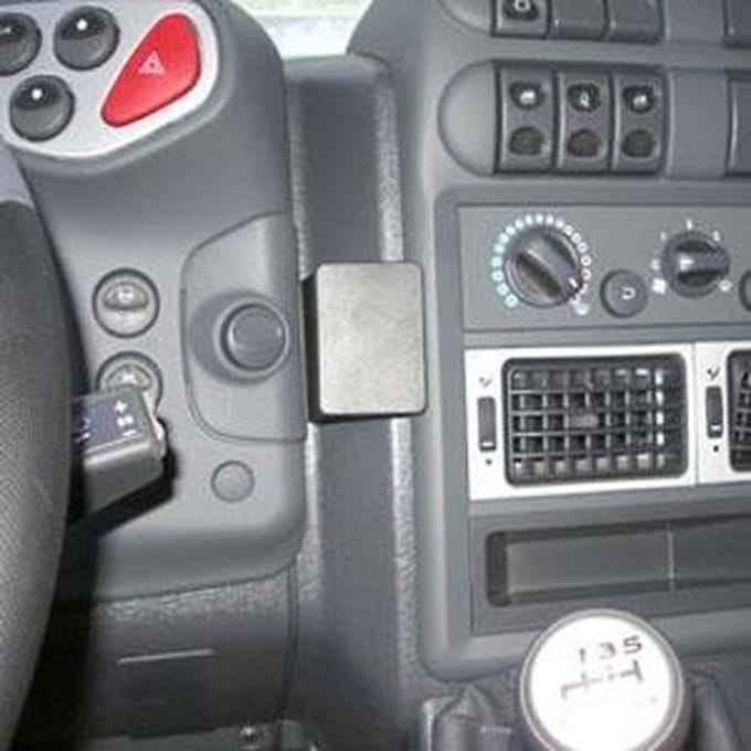 Brodit ProClip houder geschikt voor Iveco Eurocargo 2005-2009 Center mount