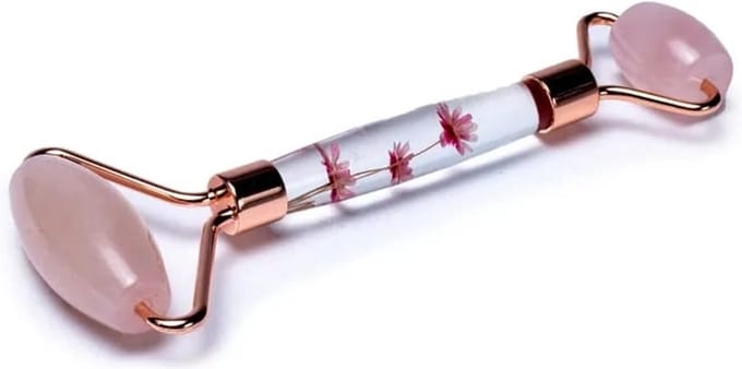 Massage Roller - 14 cm - Roze - Rozenkwarts - massage roller - massage stick - massage roller lichaam - massageroller gezicht