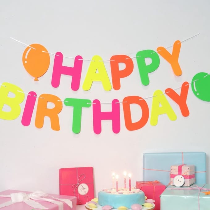 Happy birthday fluo 4,8 m - Artemio