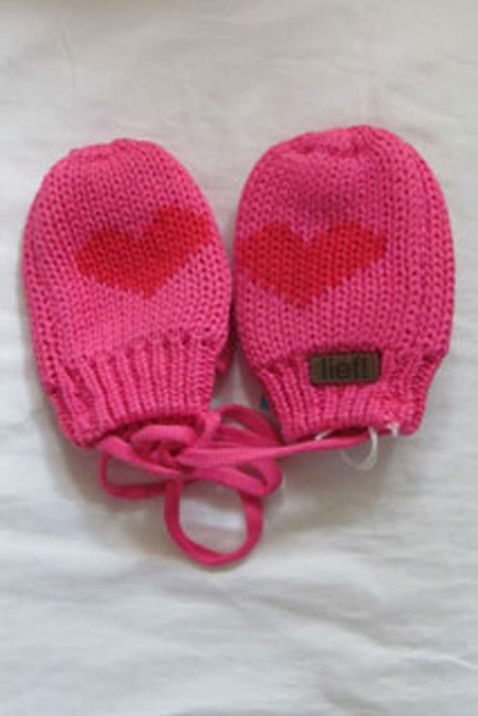 Lief! wantjes fuchsia roze met rood hart, maat L