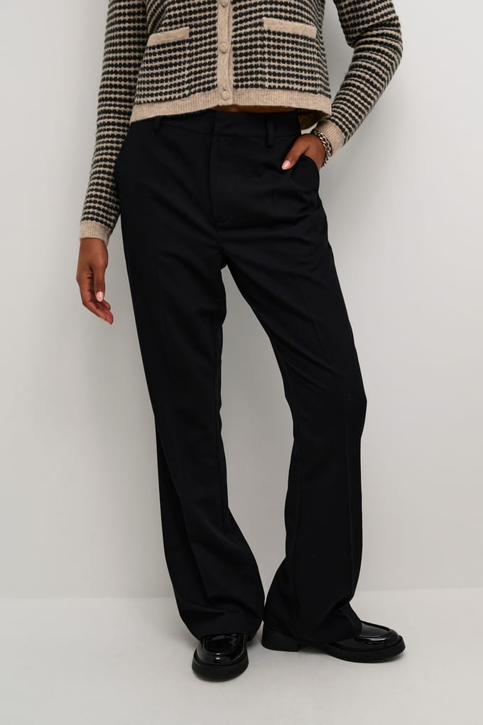 Kaffe Broek Kasakura Flared Pants 10509047 100121 Black Deep Dames Maat - W38