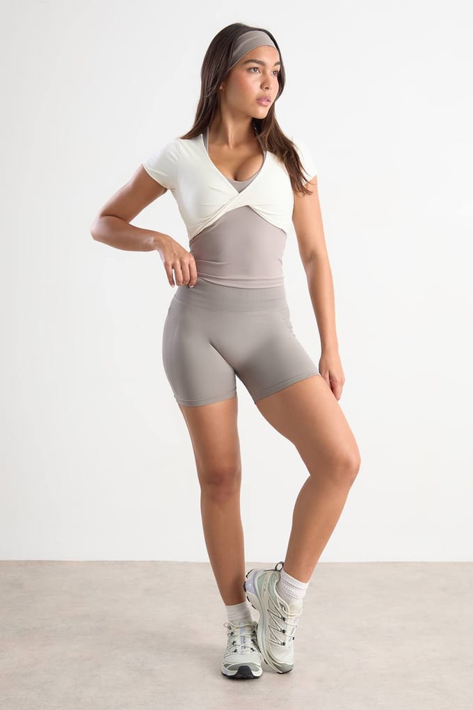 Dames Dsgn Studio Ultra Sculpt Haltertop | Truffle | Maat: Large