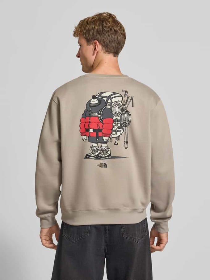 The North Face  Sweaters U GEAR UP GET OUT RLX CREW-GRAPHIC
