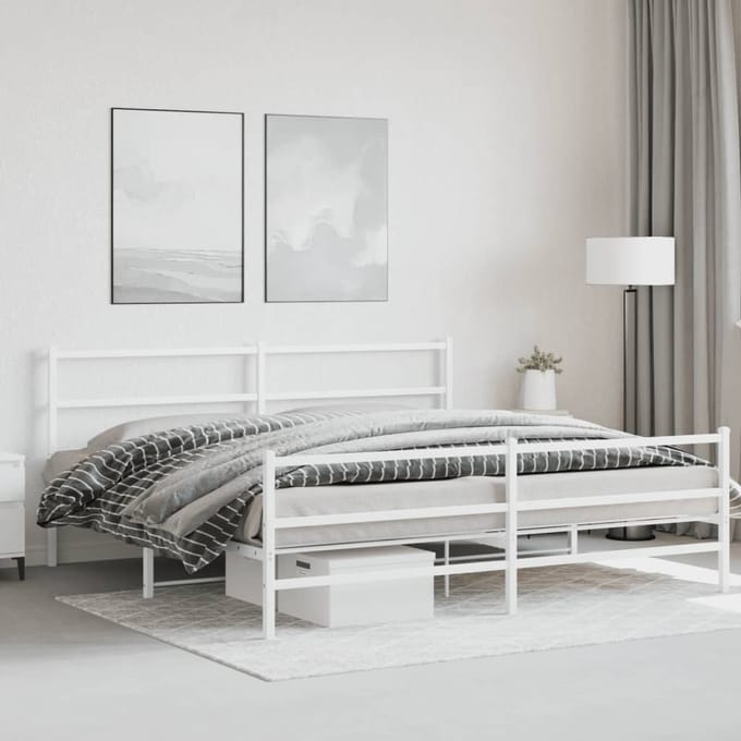 vidaXL - Bedframe - met - hoofd- - en - voeteneinde metaal - wit - 200x200 - cm