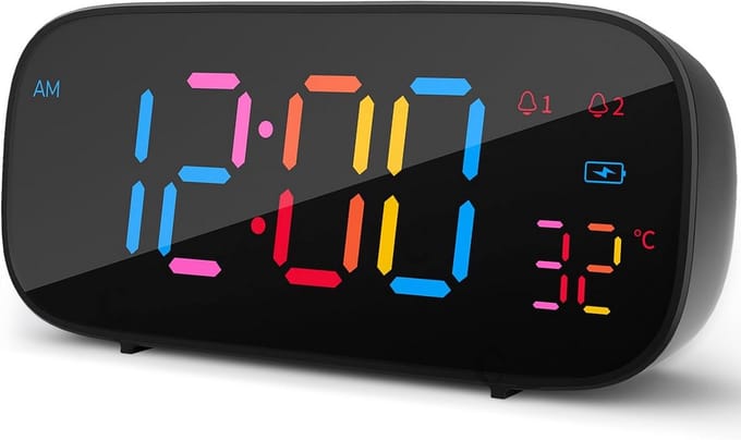 Digitale Wekker met Kleuren LED Display, Temperatuur en USB Oplaadpoort