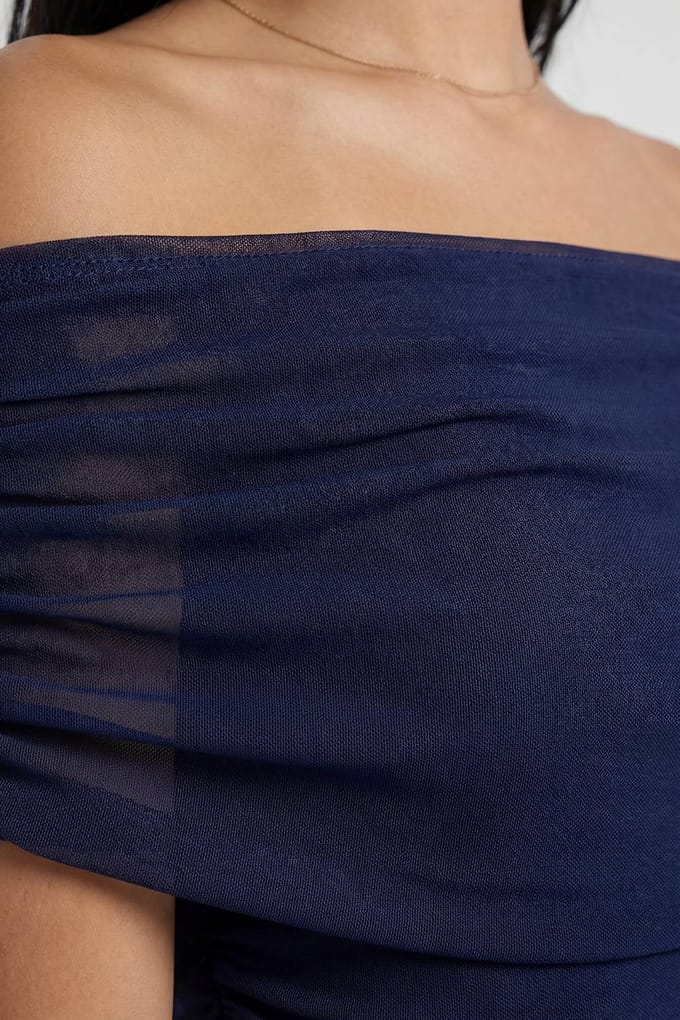 boohoo Dames Plus Mesh Bardot Gerimpelde Top | Marineblauw | Maat: 44