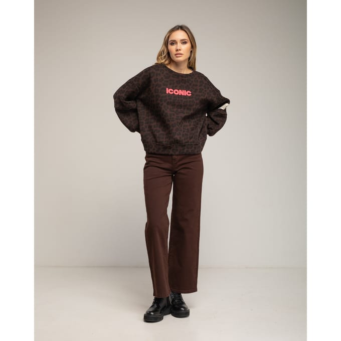 Basic wide leg jeans met een hoge taille.